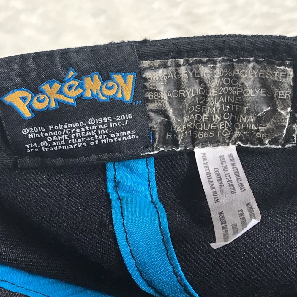Pokémon Snapback Hat - Picture 7 of 8